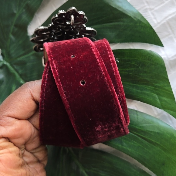Chico's Elegant Burgundy Velvet Belt with Black Gemstone Buckle Embellishment - Picture 3 of 8